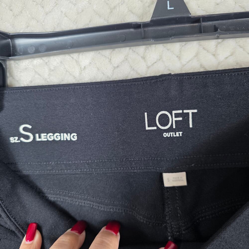 LOFT Outlet Leggings Womens Small Black Pull On Stretch Ankle‎ Pants Minimalist - Picture 2 of 10